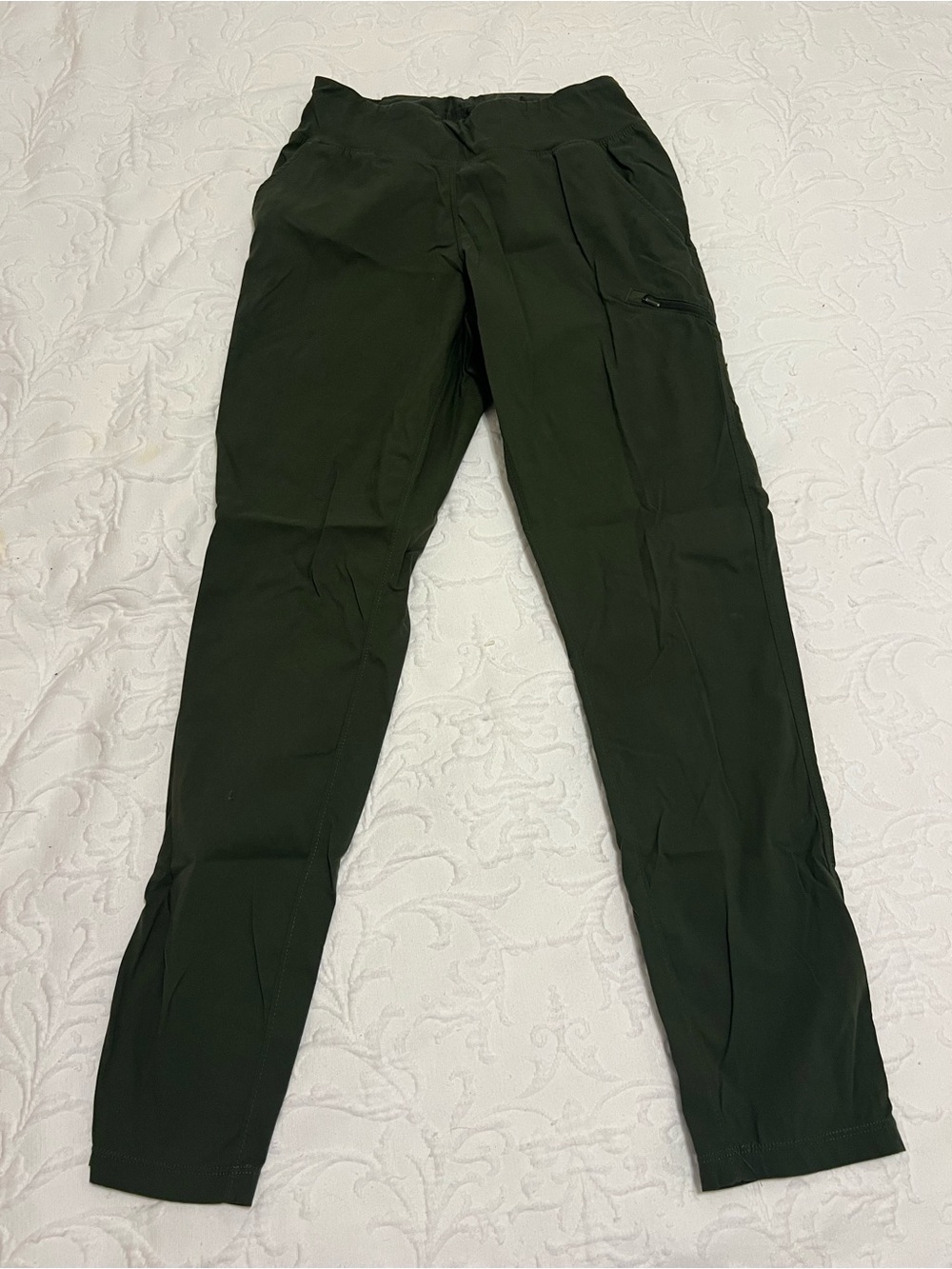 Mountain Hardwear Women's Dynama Straight Leg Pants in Dark Green size XS - Picture 1 of 7